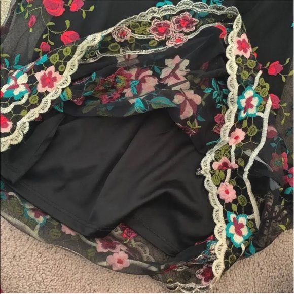 Taylor & Sage Embroidered Floral Sheath Overlay & Spaghetti Strap Dress - Picture 5 of 10